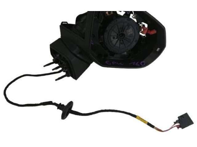 Зеркало электрическое Audi Q3 F3 2018 - года