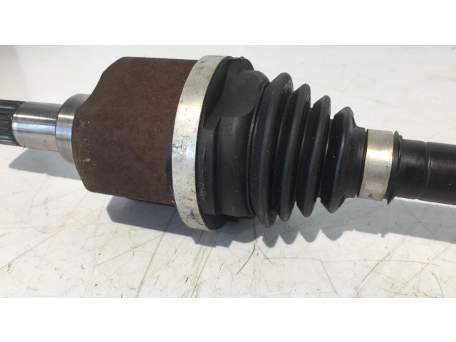 Передняя полуось