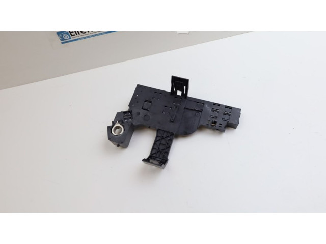   Pojistková skříňka 31473767   Volvo V60 2019