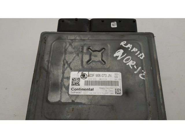 Блок управления двигателя 03F906070JN Skoda Rapid (NH)