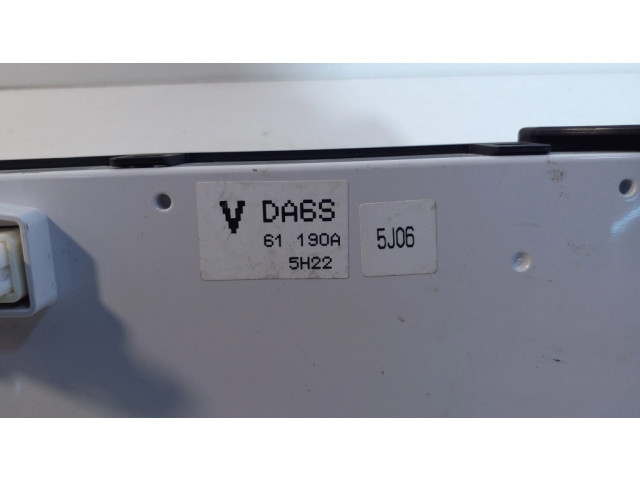 Блок управления климат-контролем DA6S61190A   Mazda CX-3