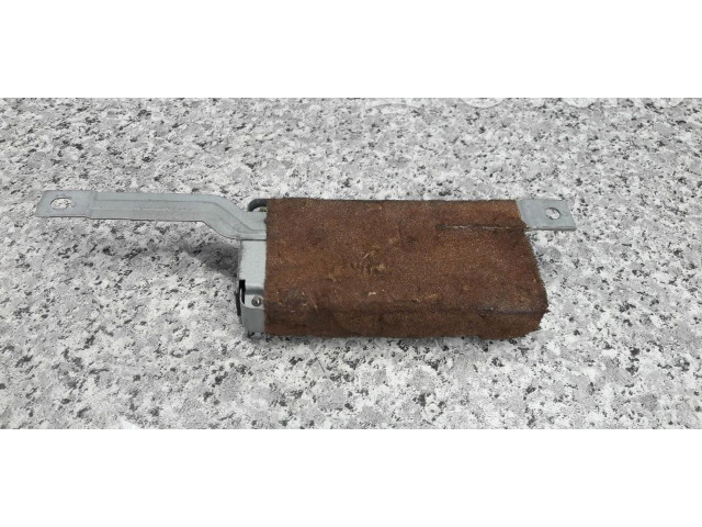 Блок управления Mitsubishi Galant Eterna