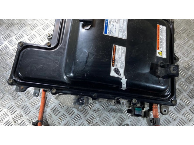 Преобразователь напряжения