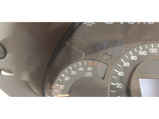 Přístrojová deska  Mercedes-Benz C W202 2000 A2035401311  