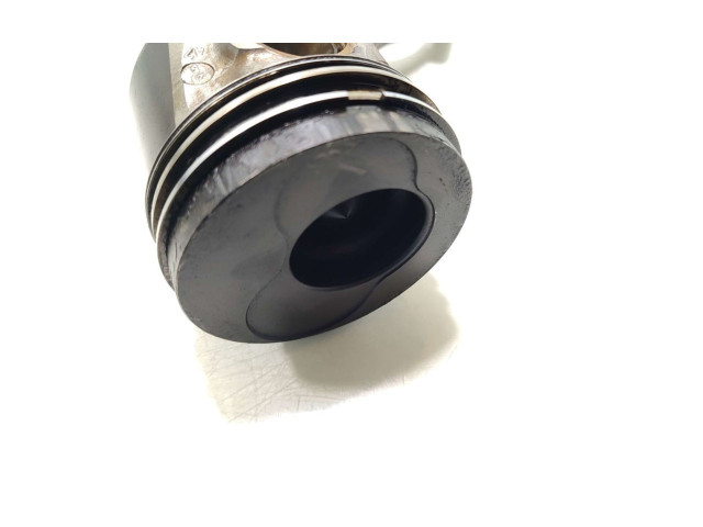 Поршень с шатуном Volkswagen Golf Cross