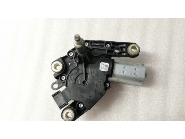 Двигатель стеклоочистителя заднего стекла