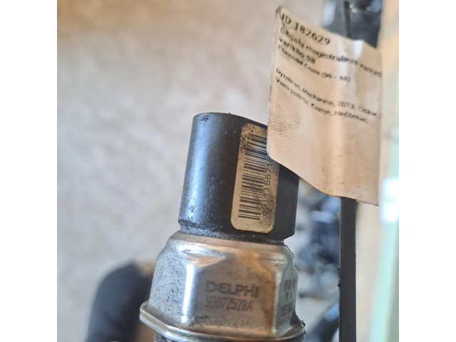 Vstřikovací lišta 96868901, R9144Z300A Chevrolet Cruze pro naftový motor 2.0