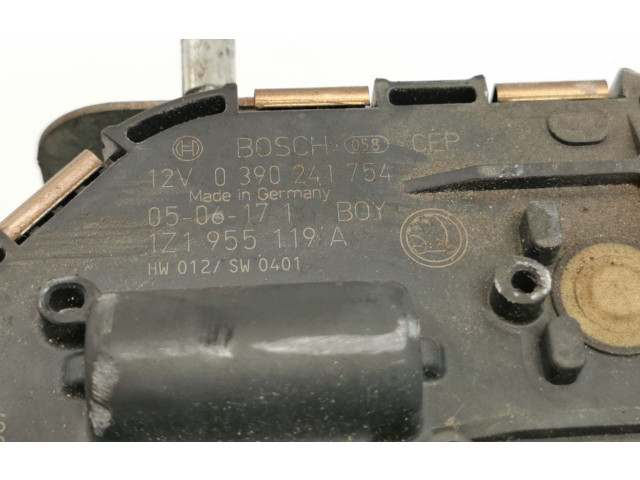 Моторчик дворников 1Z1955023C, 0390241754 Skoda Octavia Mk2 (1Z)