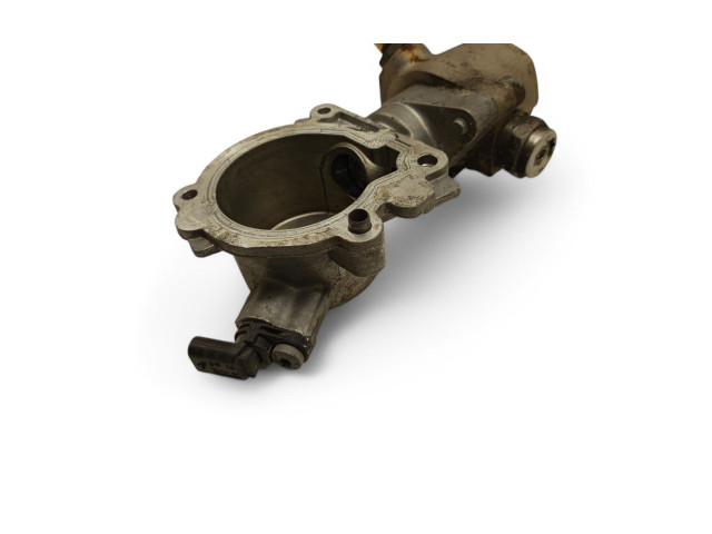 Vstřikovač 06E103535D Audi Q7 4M CRE