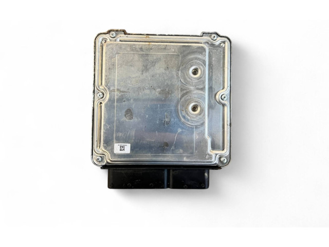 Řídící jednotka 04L906021FQ, 0281031413   Audi A6 S6 C7 4G 2015