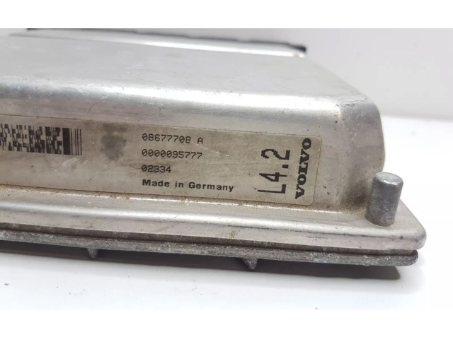Блок управления двигателя 08677708A   Volvo V70