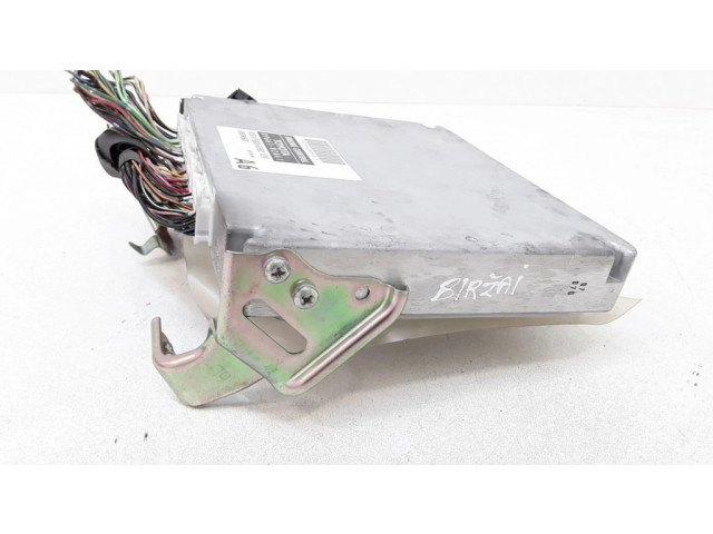 Řídící jednotka 8966102A61 Toyota Corolla E120 E130 2006