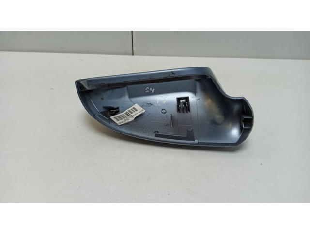 Пластиковая отделка зеркала