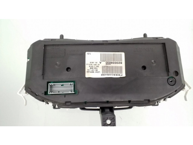 Přístrojová deska Renault Megane II 2005 8200399695A, PBBB059432