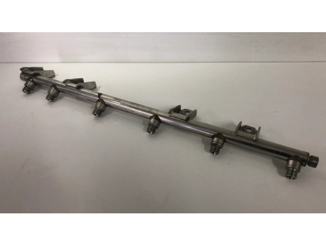 Vstřikovací lišta 7575480 BMW 3 E92 E93 pro benzínový motor 3.5