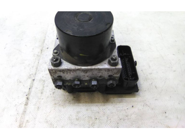 Блок АБС 6R0907379C Skoda Fabia Mk2 (5J) 2007 - 2014 года