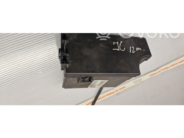 Блок предохранителей P04692341AD, TKBQQ3551BE9GA Jeep Compass