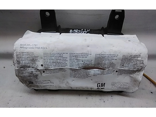 Подушка безопасности пассажира 13250506 Opel Meriva B