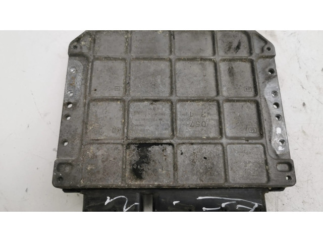 Блок управления двигателя 8966153741   Lexus IS 220D-250-350