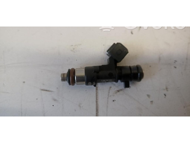 Форсунка 0280158329, 0280158329    Fiat 500L   