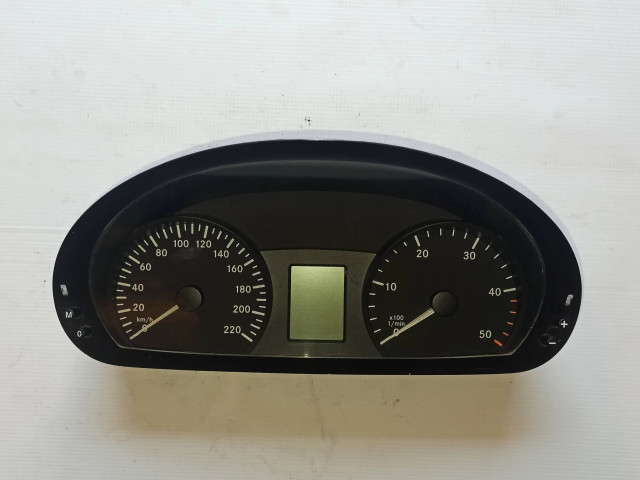 Přístrojová deska Mercedes-Benz Vito Viano W639 2008 A6394464321, 102681005