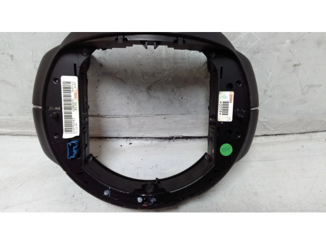 Мултифункционный включатель управления / ручка