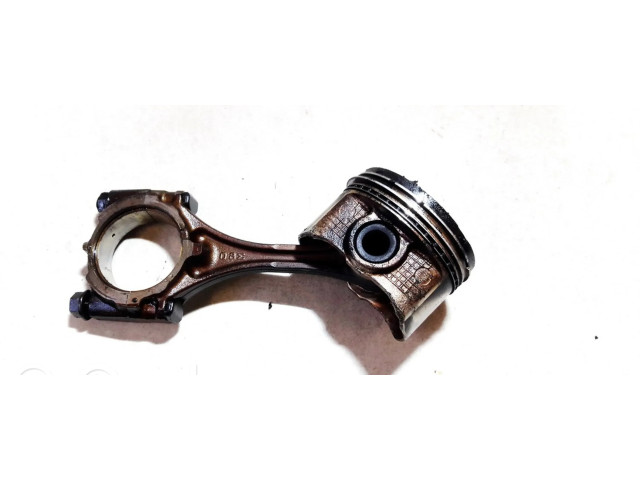 Поршень с шатуном Lexus IS 200-300 для бензинового двигателя 2.0