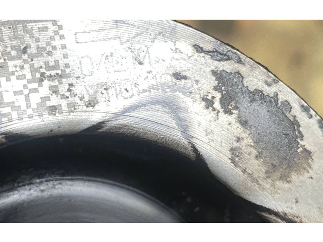  Поршень с шатуном  02604LA, 04LADE  Audi A3 S3 8V  