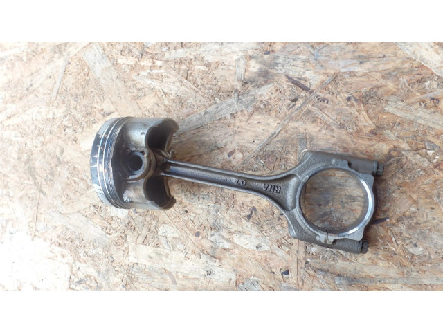 Поршень с шатуном RNA07, 07051118 Honda FR-V для бензинового / Газ двигателя 1.8