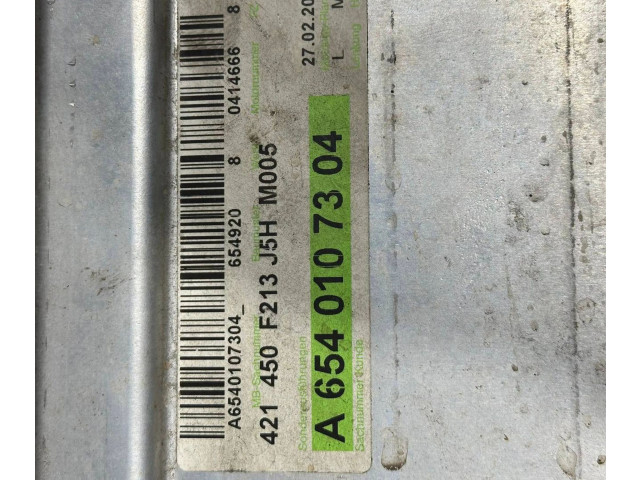 Интеркулер  A6540107304, 421450F213   Mercedes-Benz E W213 