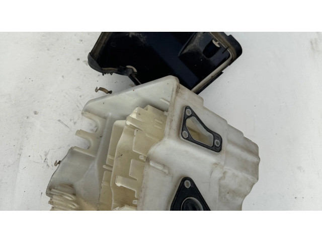 Pojistková skříňka 7555102, 10055913 BMW X6 E71 2014