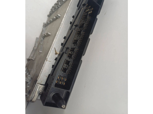 Блок управления двигателя 08677708A, 28SA5360 Volvo V70