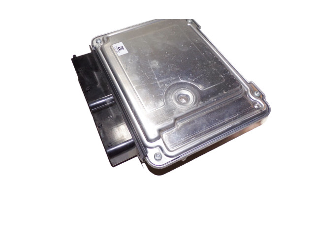 Řídící jednotka 03G906021PD, 03G906021CG Volkswagen Caddy 2010