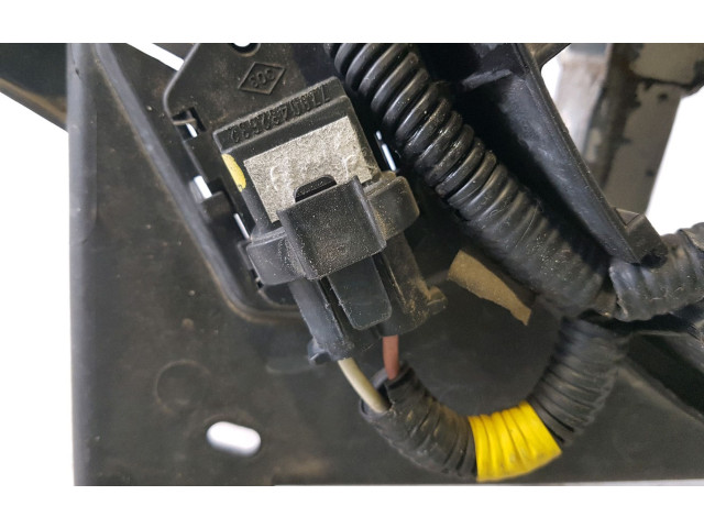 Вентилятор радиатора     214814567R, M0-6057C    Dacia Duster 