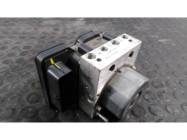 Блок АБС 470001842R, 0265290289 Renault Clio IV 2012-- года