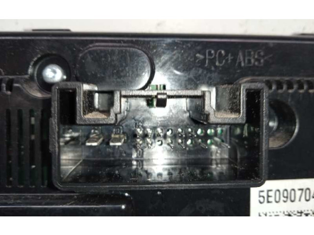 Блок управления климат-контролем 5E0907044AB, 5E0907044Q Skoda Octavia Mk3 (5E)