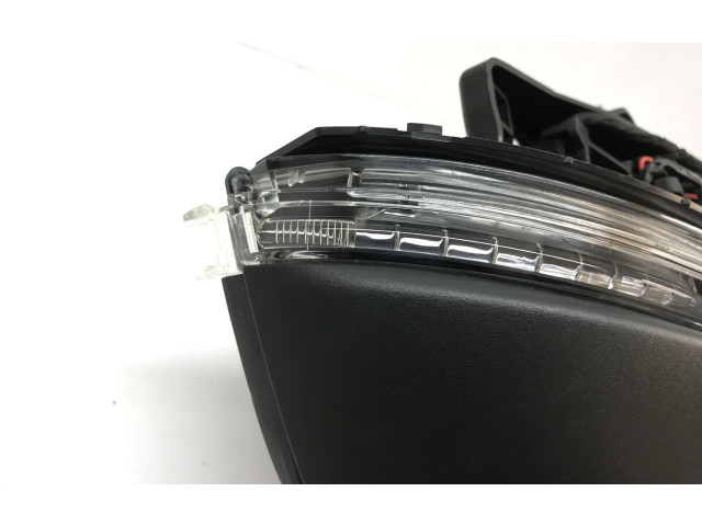 Зеркало электрическое        Skoda Karoq  2017 -  года   