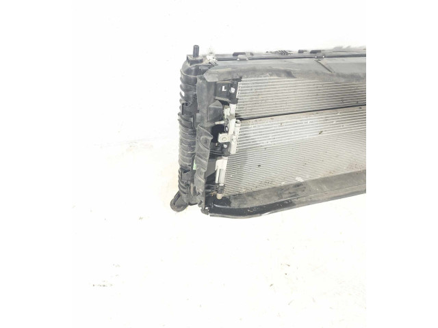 Комплект радиатора 86778034, 84252892   Chevrolet Tahoe