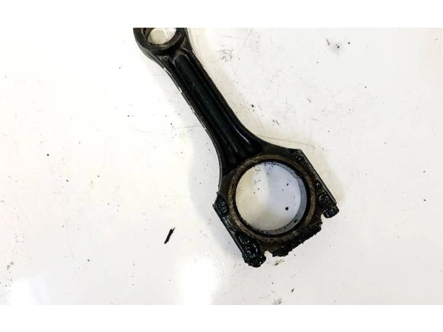 Шатун      Volkswagen Golf III  