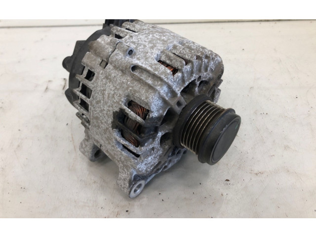 Генератор 36012505, 30659390   Volvo V70      