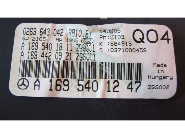 Панель приборов A1695401247   Mercedes-Benz A W169       