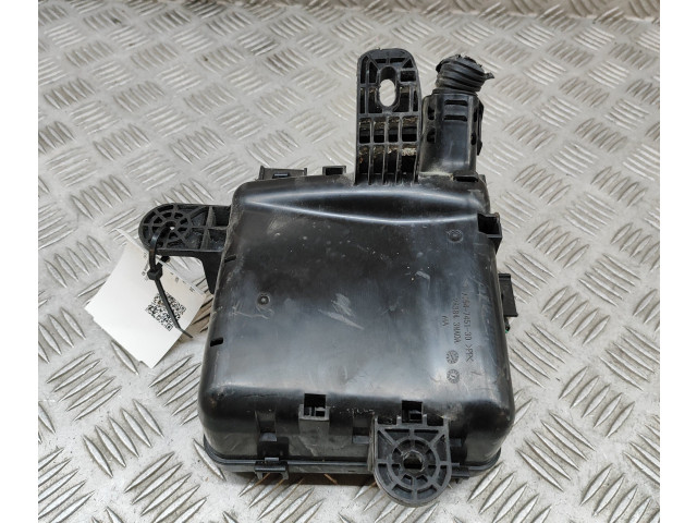 Pojistková skříňka 7154745130, 243843NA0A Nssan Leaf I (ZE0) 2016