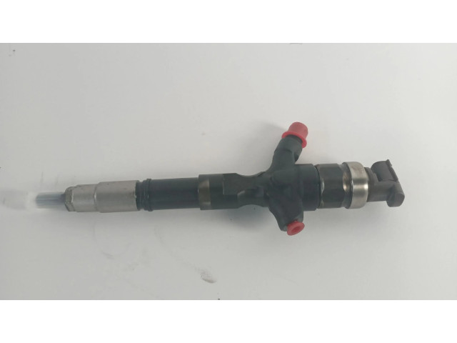 Vstřikovač Toyota Land Cruiser (J200) pro naftový motor 3.0 1KD