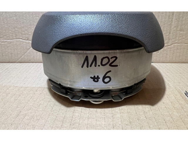 Подушка безопасности водителя Audi A5 8T 8F