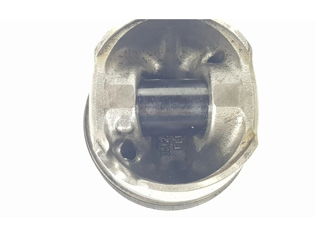  Поршень с шатуном CRLB 04L107065AM, 04L107065AM  Skoda Superb B8 (3V)  