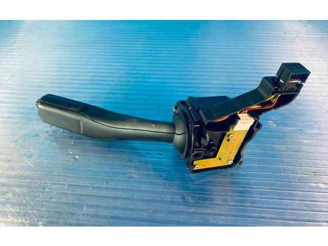 Ручка поворотов/ фонарей 1K0953513A Skoda Octavia Mk2 (1Z)