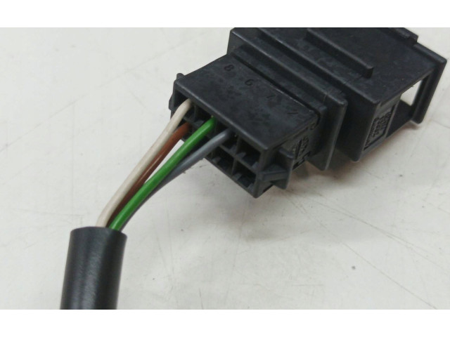 Зеркало электрическое        Skoda Fabia Mk2 (5J)  2007 - 2014 года   