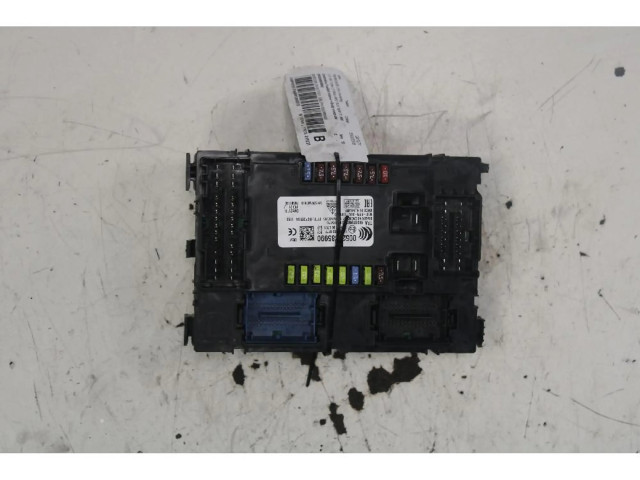 Блок предохранителей    Jeep Renegade    