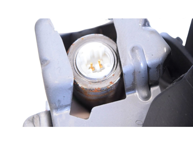 Подушка безопасности для колен 0589P1000739 Subaru Outback (BS)