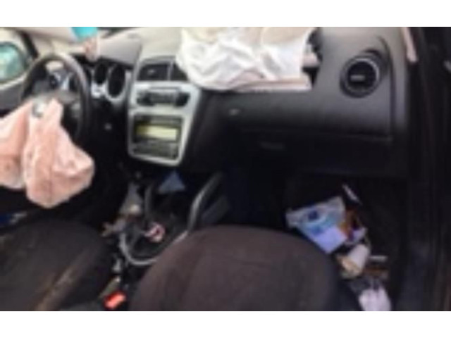 Přístrojová deska Seat Altea XL 2010 NT